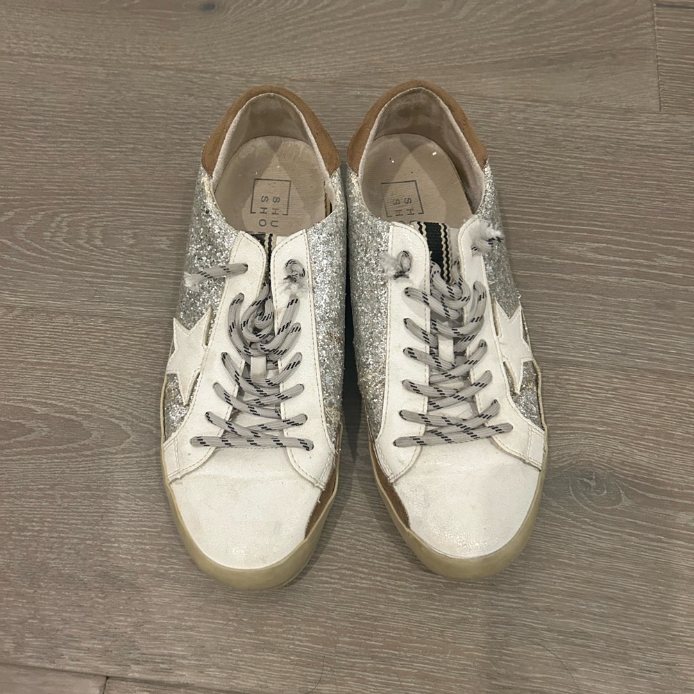 ShuShop Silver and White Star Sneakers